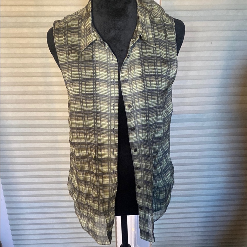 Sleeveless Plaid Button-Up Shirt by Theyskens’ Theory